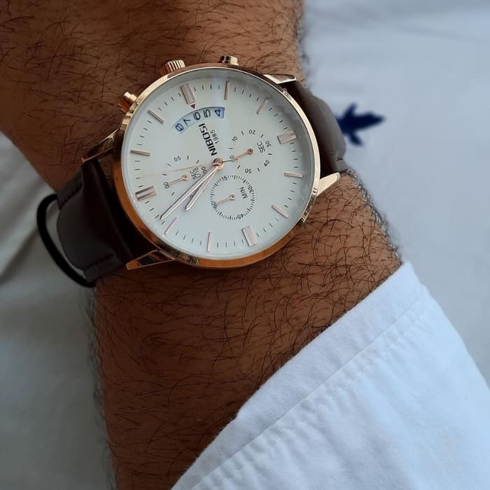 Relógio Nibosi 2309 masculino com pulseira de couro marrom