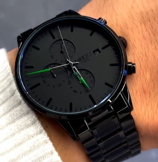 Relógio Nibosi minimalista masculino Preto com ponteiros verdes