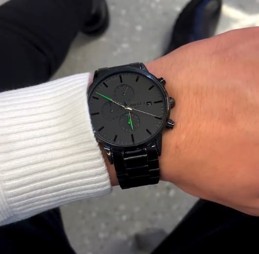 Relógio Nibosi minimalista masculino Preto com ponteiros verdes