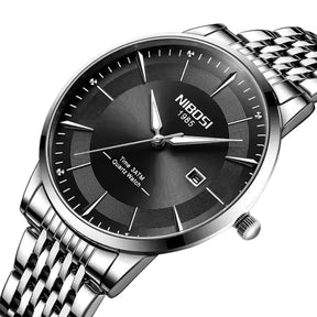 Relógio Nibosi Masculino com pulseira em aço inoxidável prata com visor preto
