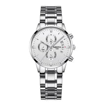 Relogio feminino com pulseira prata  e visor branco 36mm 
